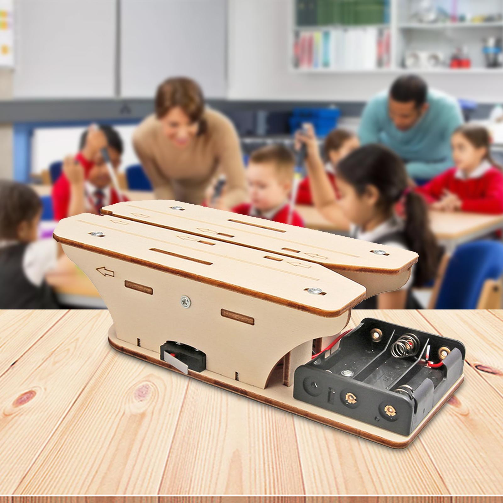 قاذفة الطائرات الورقية ، ألغاز - مراجعة Stem Robotics Kit وسعره